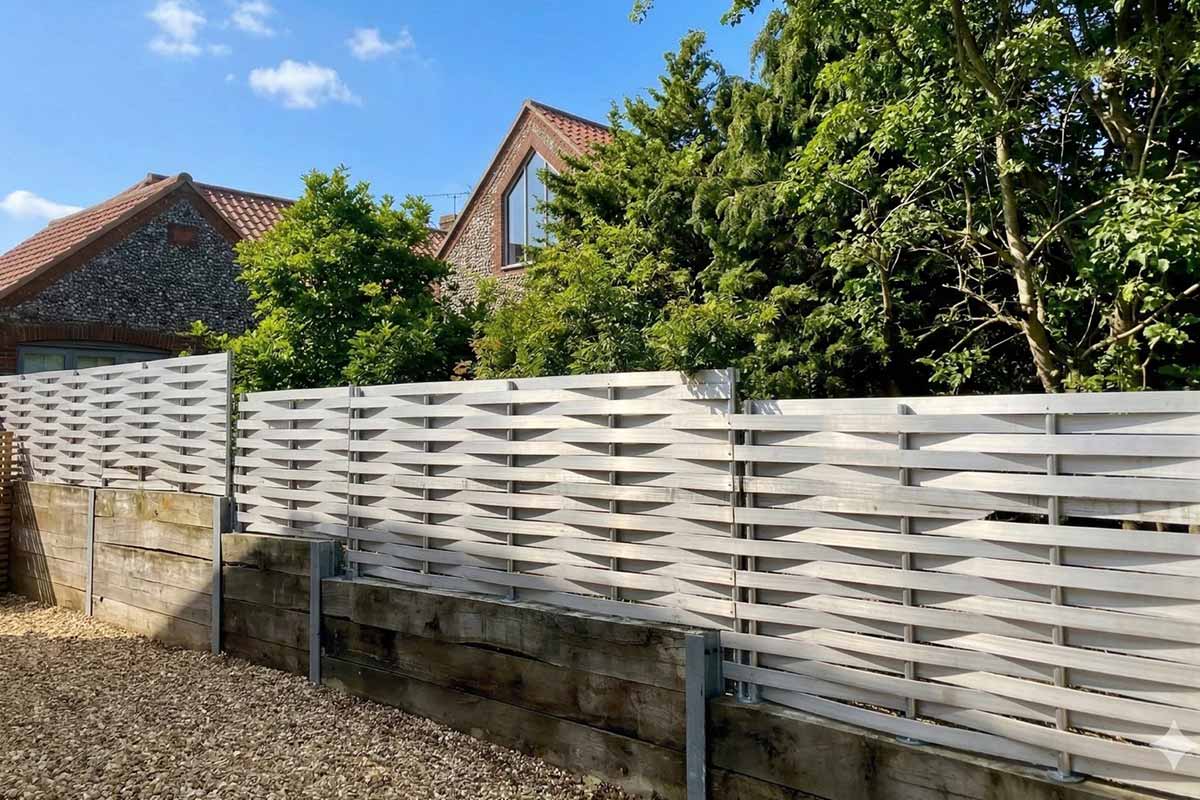 Woven Aluminium Fencing